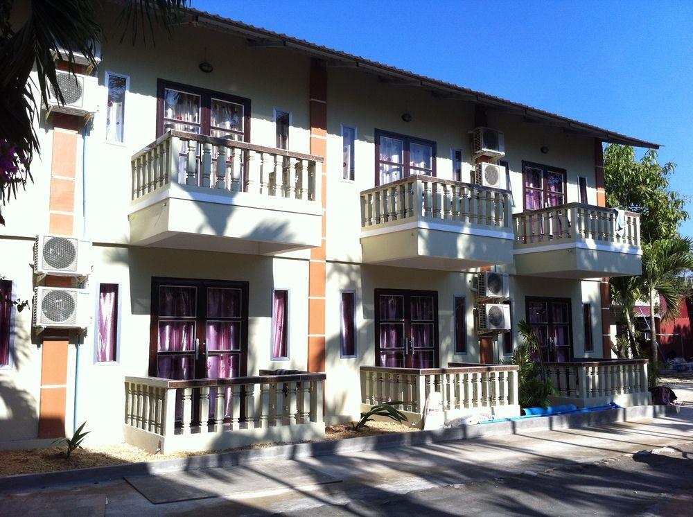 Sakal Guesthouse Restaurant & Bar Sihanoukville Buitenkant foto